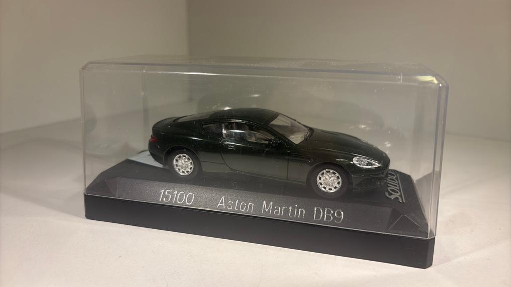 Aston martin db9 solido 1.43