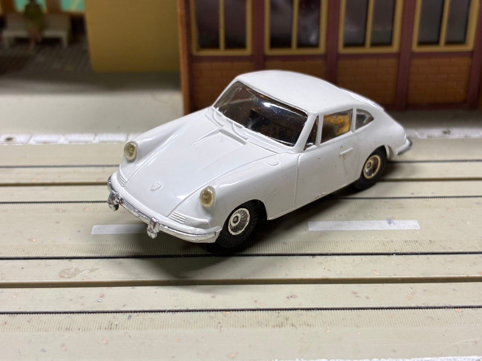 Faller AMS Porsche 911 wit met zeldzame vlakankermotor., Ophalen of Verzenden, Zo goed als nieuw, Elektrisch, Overige merken