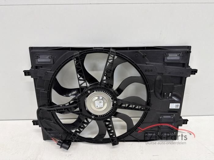 VW Golf 8 Ventilator Enkelfan + Koelluchtventilator + Behuiz, Ophalen of Verzenden, Gebruikt