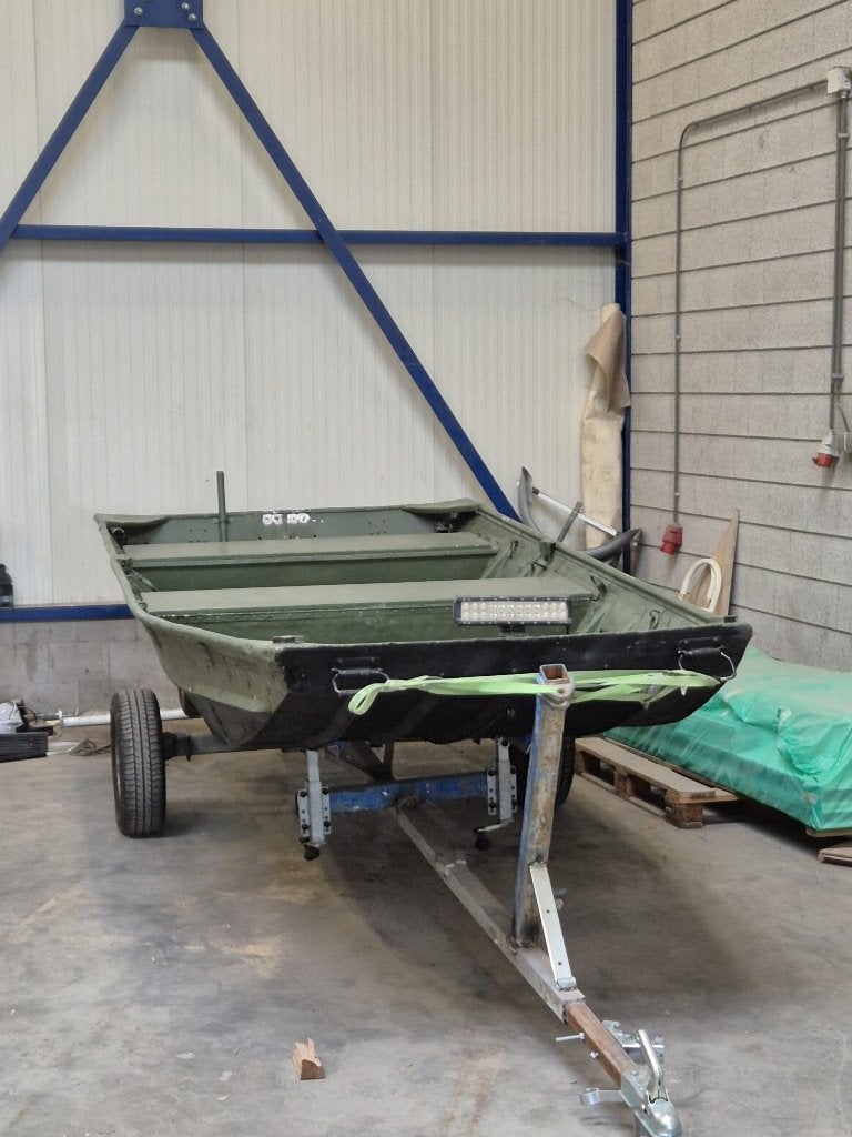 Aluminium visboot / platbodem met trailer, Ophalen, Gebruikt, Aluminium, Buitenboordmotor