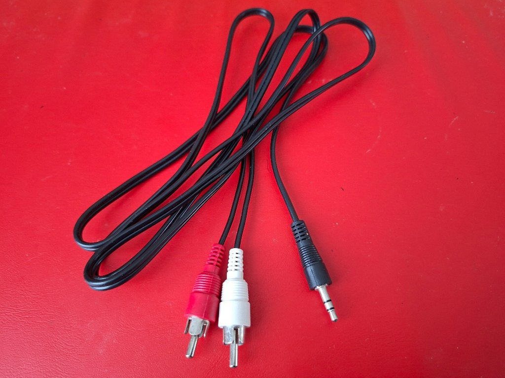 Tulp naar jack kabel, Ophalen of Verzenden, Zo goed als nieuw, Minder dan 2 meter, Overige kabels