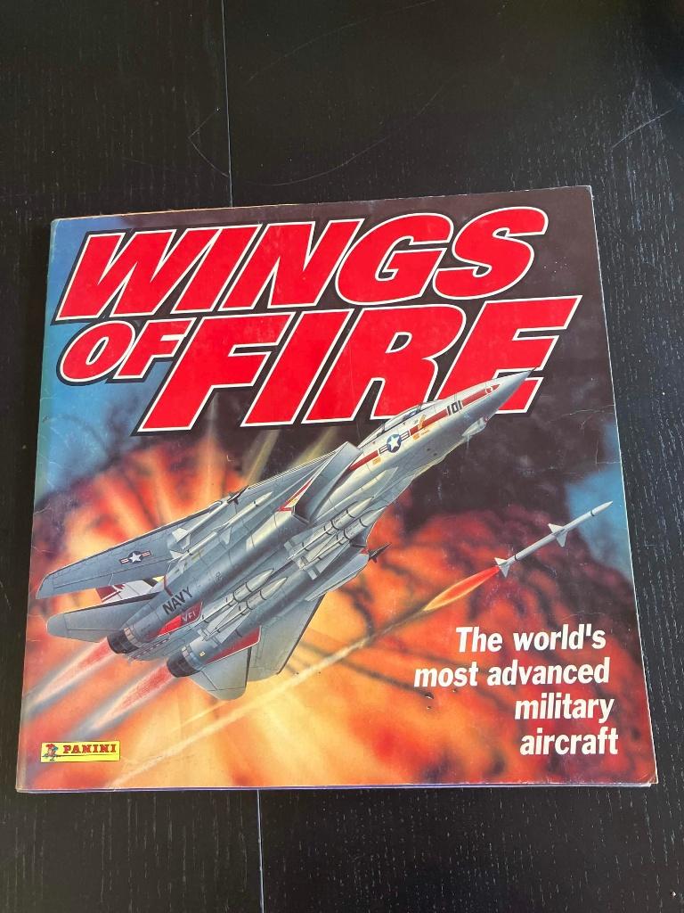 Panini–Wings of Fire Compleet–Zeldzaam militair stickeralbum, Ophalen of Verzenden, Gebruikt, Boek of Tijdschrift