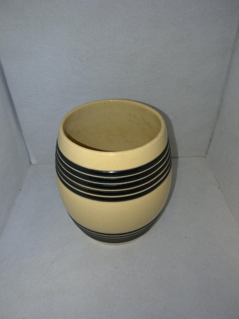 pot van Petrus Regout &co Maastricht in art deco stijl,15 cm, Antiek en Kunst, Ophalen of Verzenden
