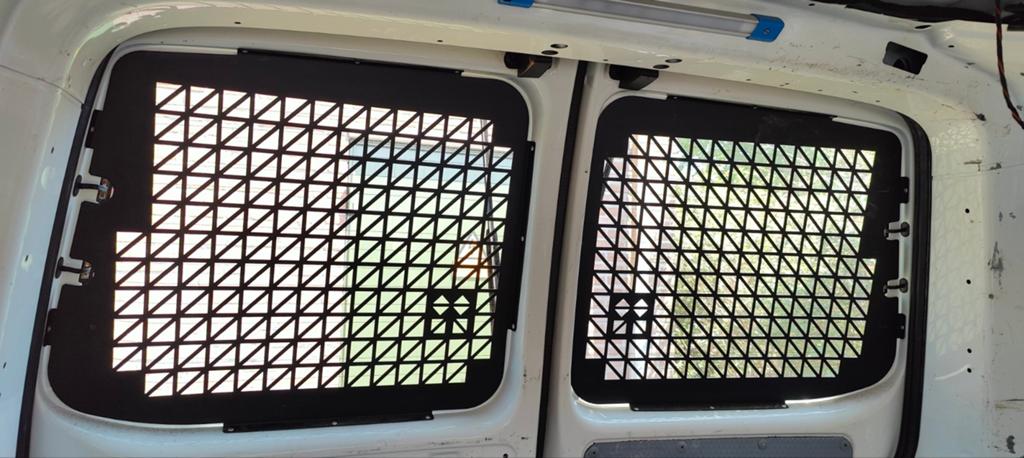Anti diefstal raamroosters VW Transporter T5, Ophalen