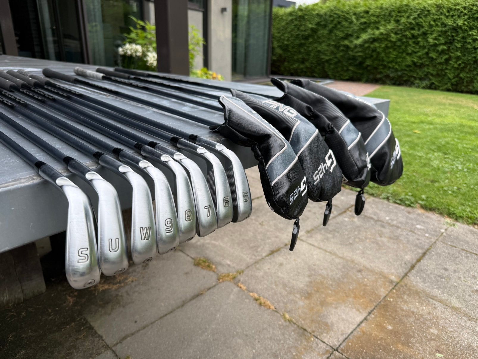 Schitterende Ping G425 set R-flex graphite, 0,5" verlengd, Sport en Fitness, Ophalen of Verzenden, Zo goed als nieuw, Set, Ping