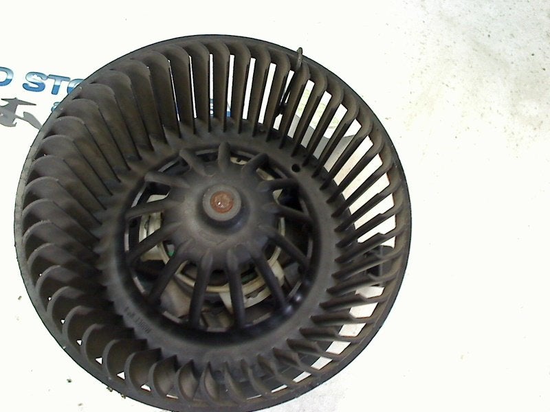 Kachel Ventilatormotor Nissan Note (E11) 2006 F667217D0172, Gebruikt, Germany@nissan-services.eu, Kronenweg 38, Wesseling 50389, , Duitsland
