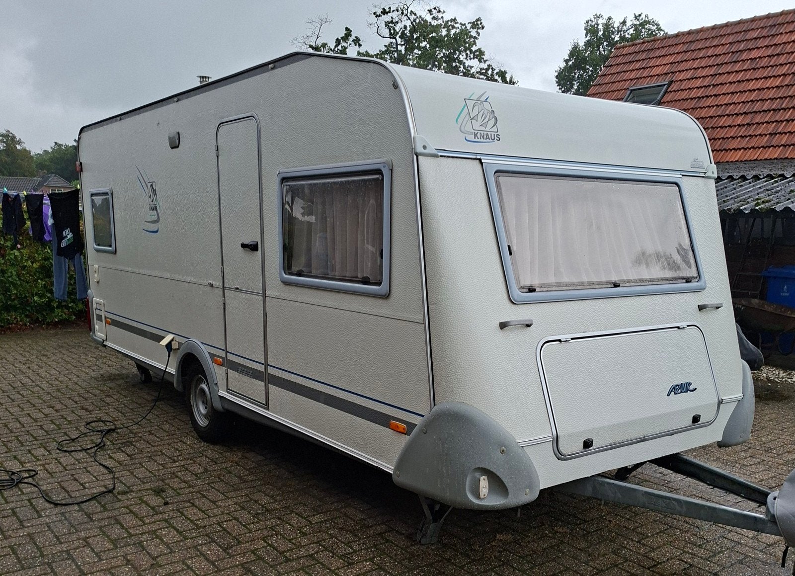 Knaus Azur 500 tf, Rondzit, Frans bed, Particulier, Schokbreker