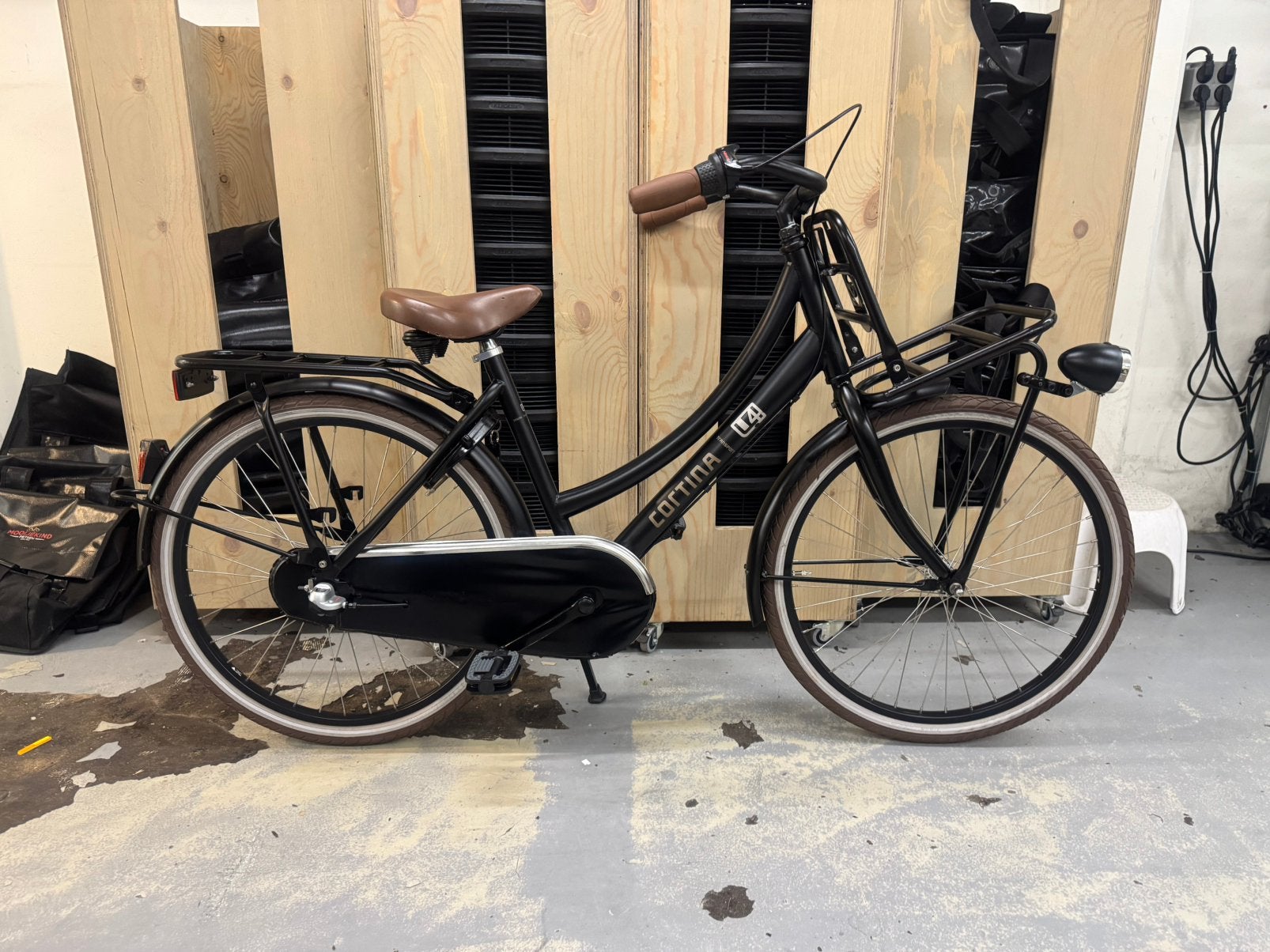 Cortina u4 mini 24inch meisjesfiets., Ophalen, Terugtraprem, 24 inch, Versnellingen