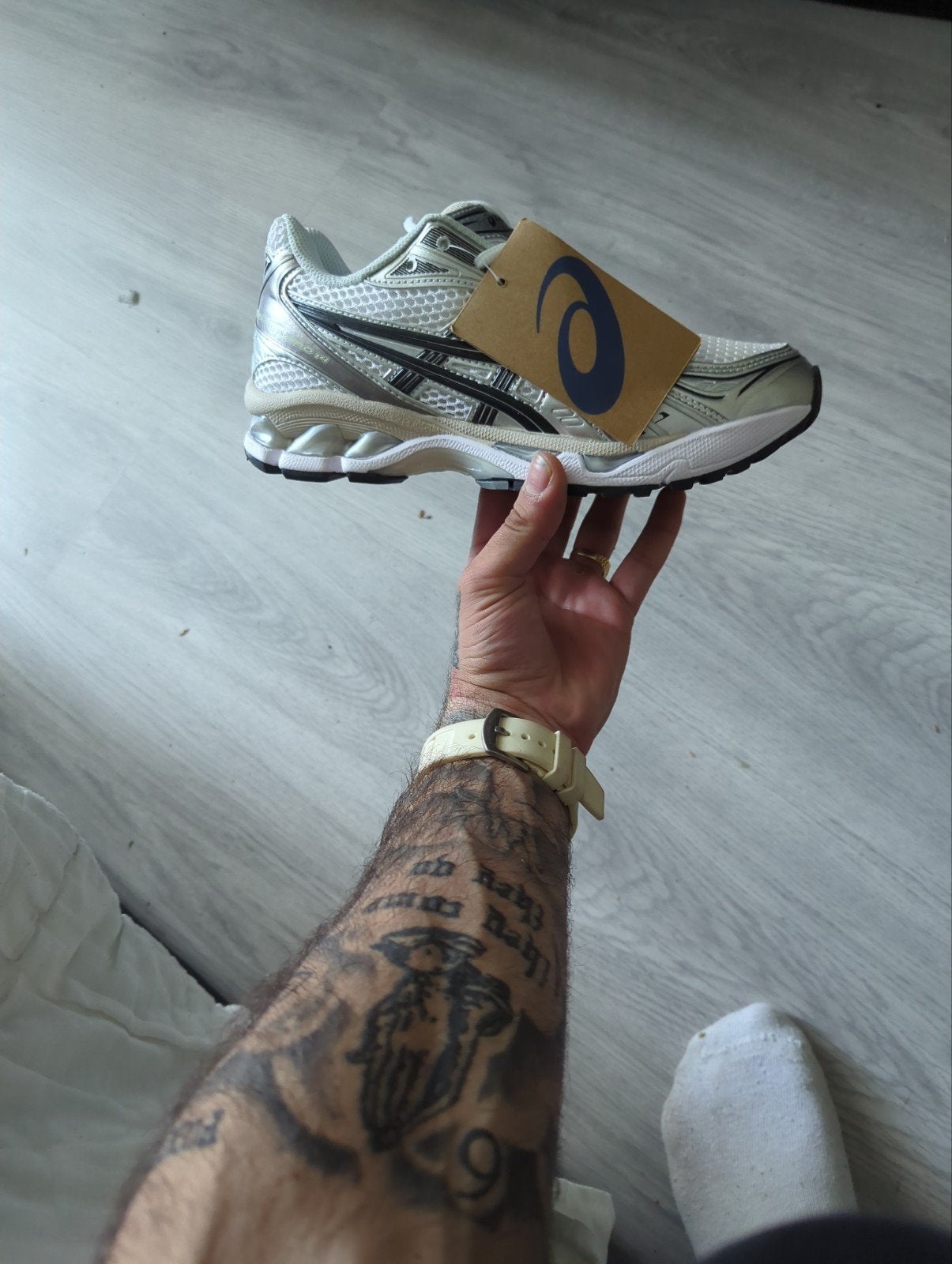 Asics Kayano 14, Ophalen of Verzenden, Nieuw, Schoenen