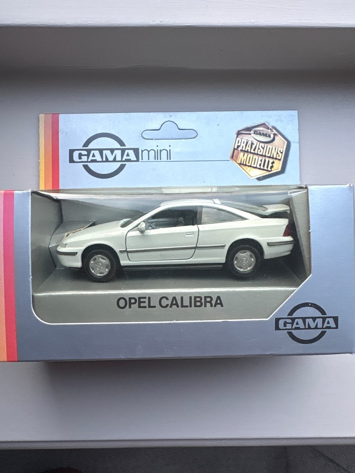 GAMA Mini Opel Calibra - Wit - Nieuw in doos, Ophalen of Verzenden, Nieuw, Auto, Gama