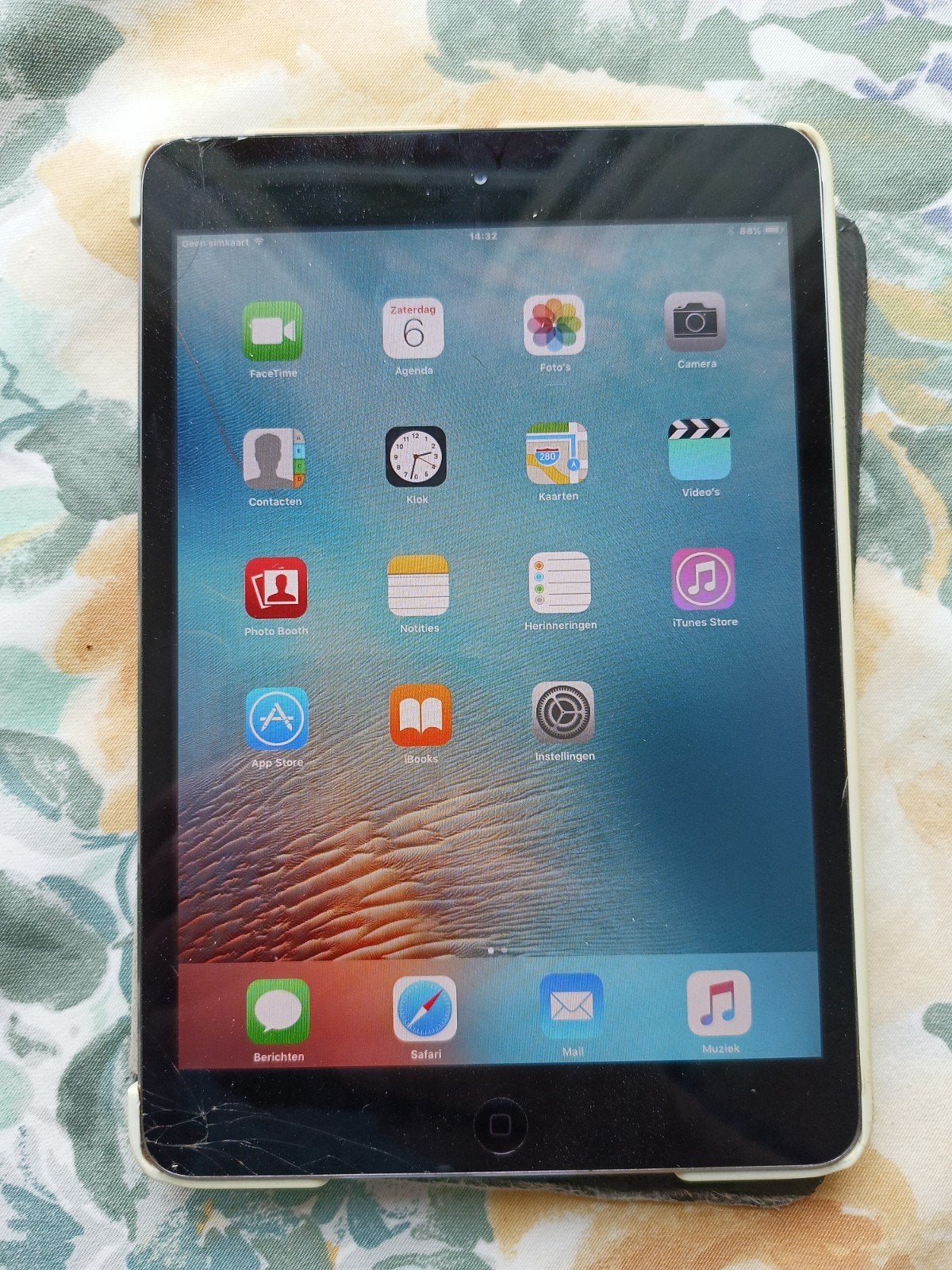 Ipad mini met simkaart, Computers en Software, Apple iPads, 9 inch, Gebruikt, Apple iPad, Ophalen of Verzenden