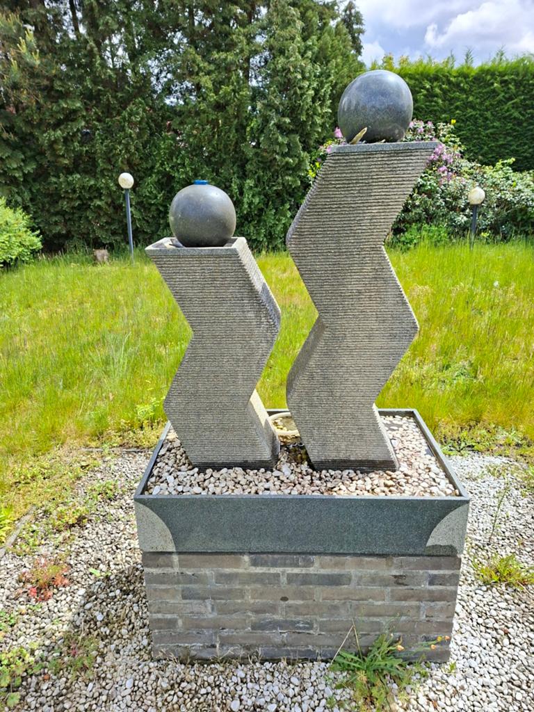Terras fontein on graniet/arduin, Tuin en Terras, Ophalen, Gebruikt, Graniet, Waterornament