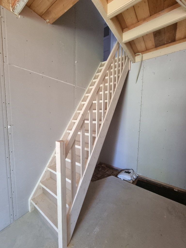 GOEDKOOP HEEL GOEDKOOP EEN TRAP OP MAAT, Ophalen of Verzenden, Nieuw, Trap, Minder dan 2 meter