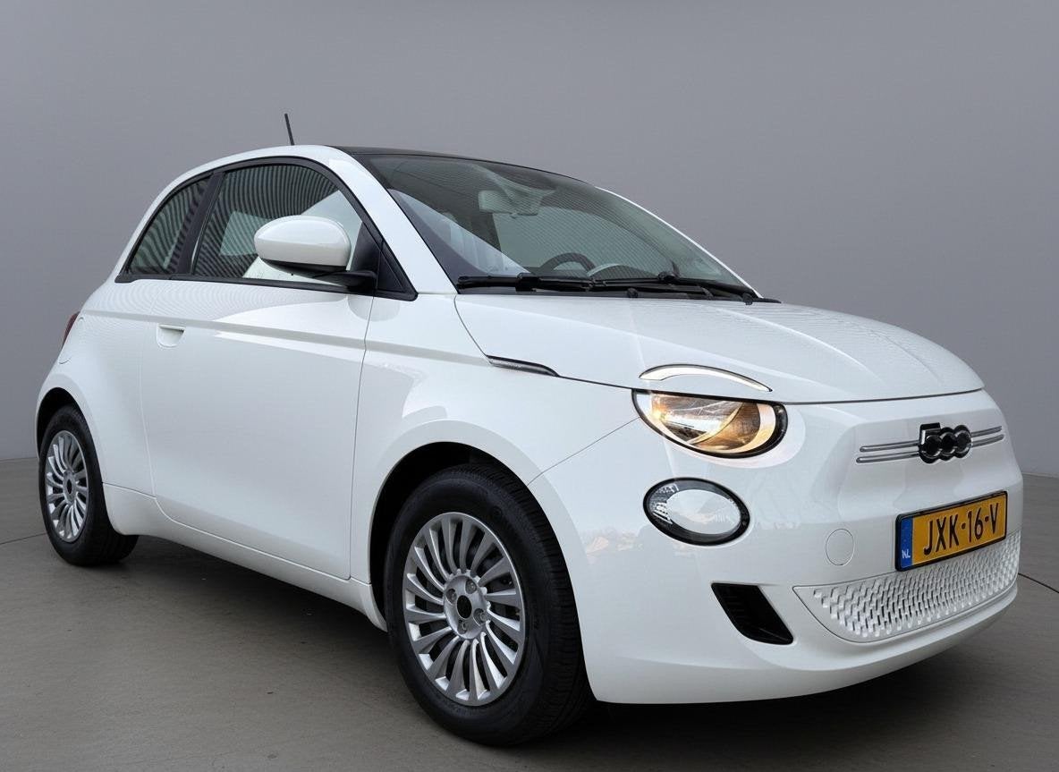 Fiat 500 24 kWh Navi Camera Carplay Led Cruise SOH 100% Eers, Dealer onderhouden, Stof, Gebruikt, 95 pk