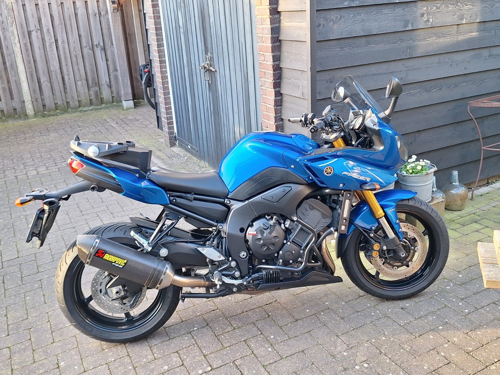 Topkoffer montageplaat op dou passagier plaats Fz8, Ophalen of Verzenden