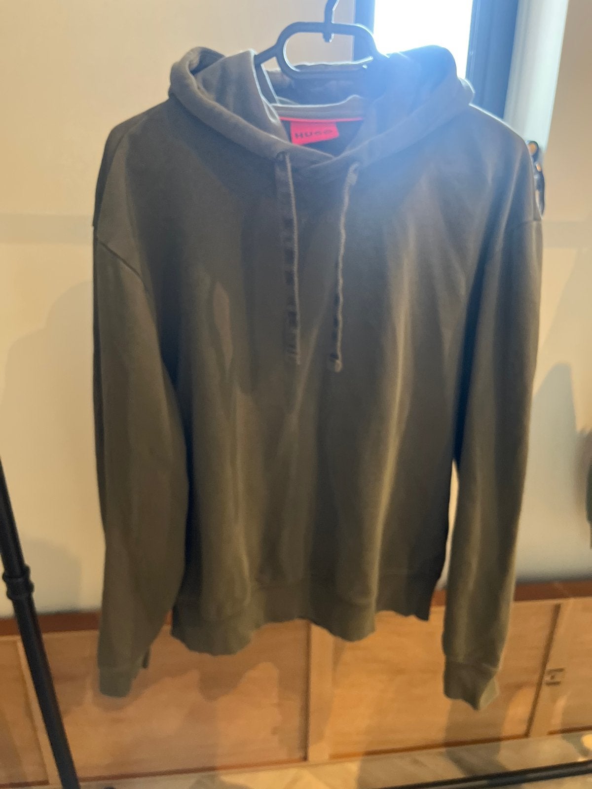 Hugo Boss hoodie maat L, Ophalen, Zo goed als nieuw, Maat 52/54 (L), Groen