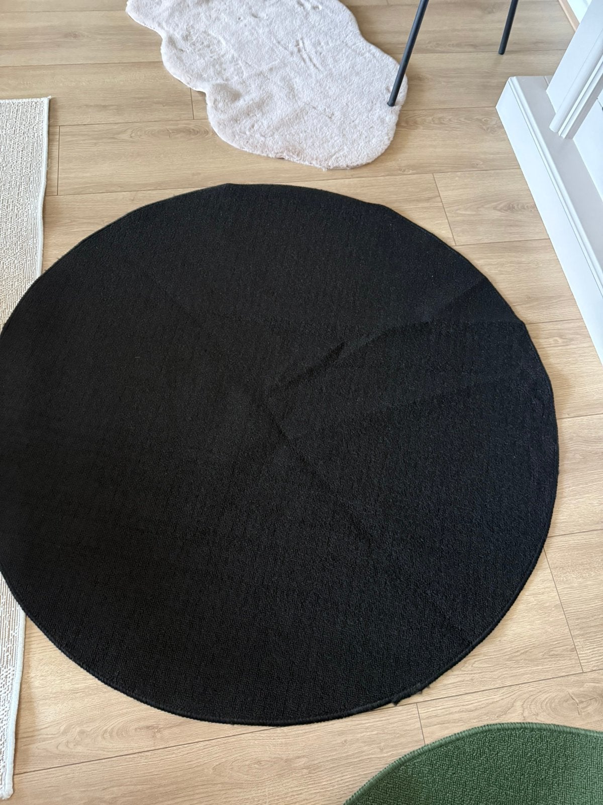 2 vloerkleden, Ophalen, 100 tot 150 cm, Zwart, Zo goed als nieuw