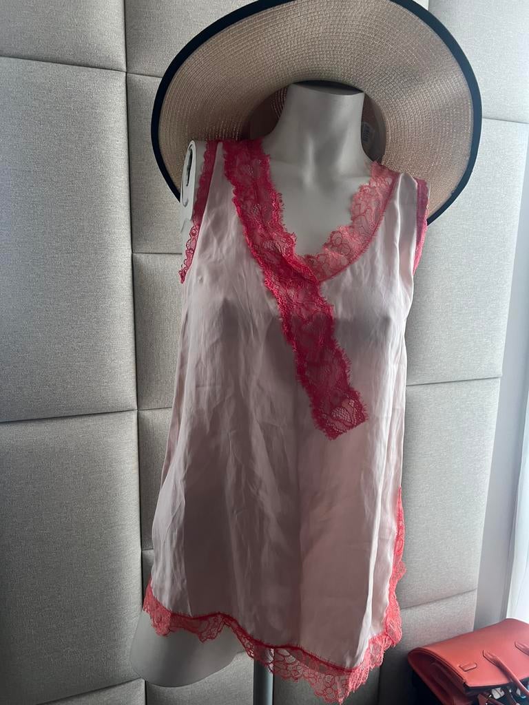 Ki mooi Italiaans zijden top/ maat 38/ nieuw, Kleding | Dames, Tops, Maat 38/40 (M), Verzenden, Nieuw, Roze