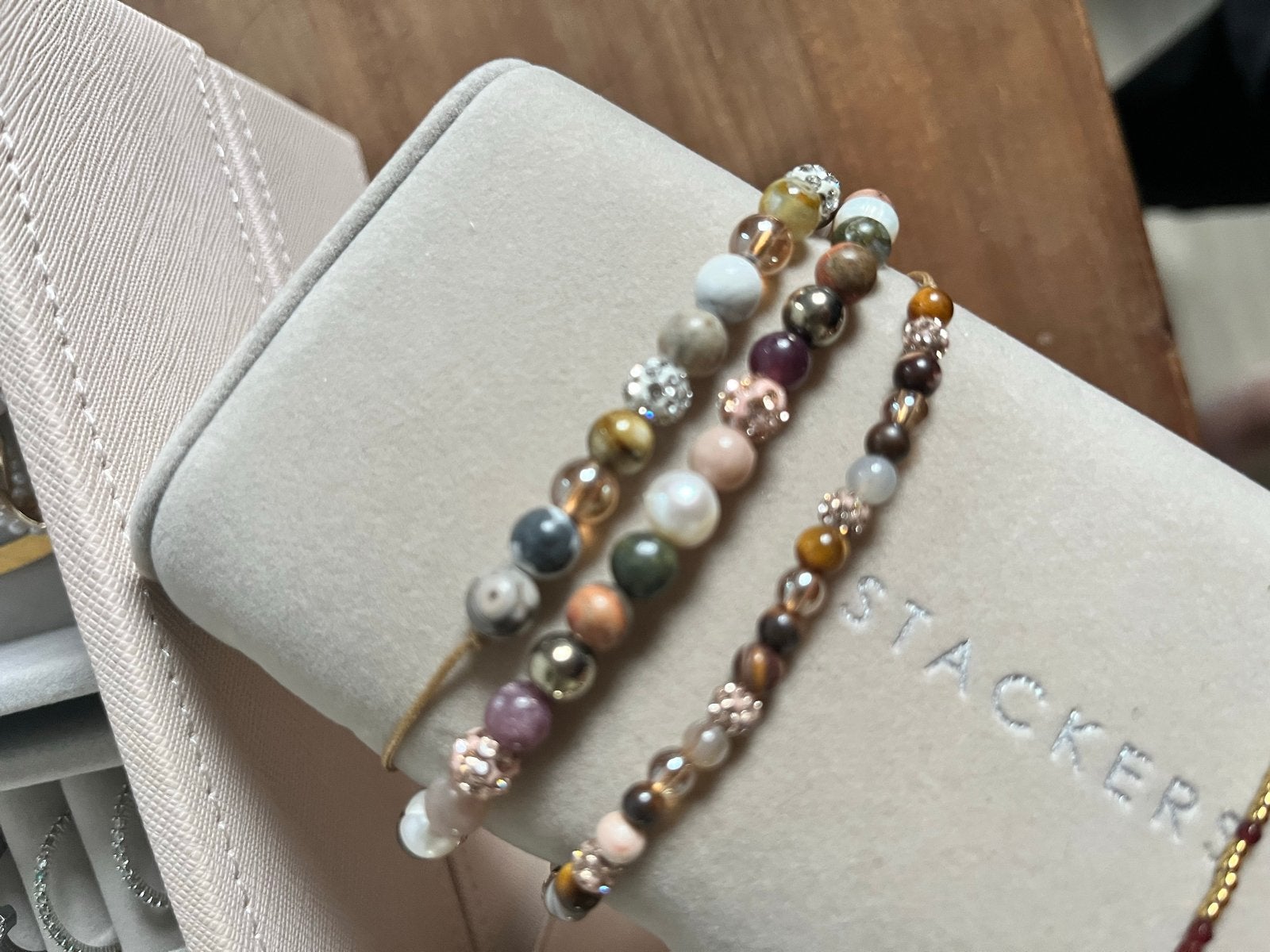 Karma Armbandjes - Zilver & Roségoud, Sieraden, Tassen en Uiterlijk, Overige materialen, Ophalen of Verzenden, Zo goed als nieuw