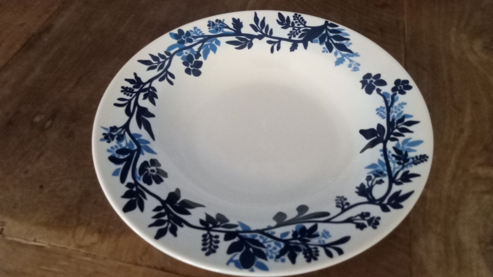 groot bord of schaal 28,5cm blauwe takjes rand, Ophalen of Verzenden