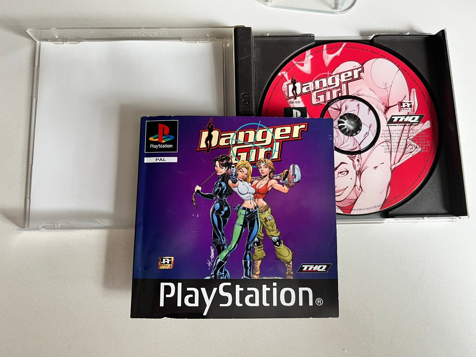Danger Girl PlayStation 1 PS1 (PAL) met boekje, Avontuur en Actie, Gebruikt, O, U