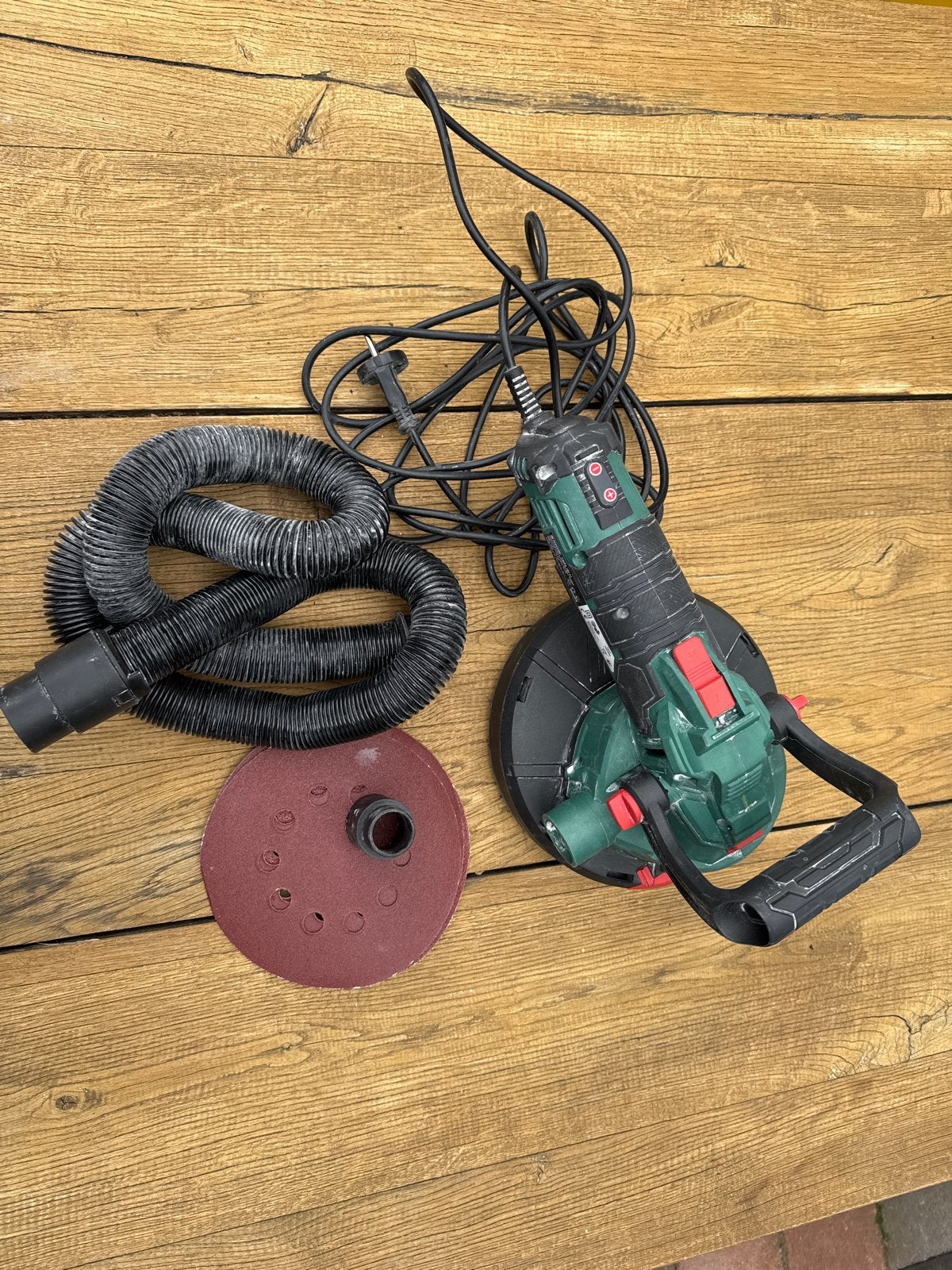 Parkside Wandschuurmachine PWBS 180 A1 - Zo goed als nieuw, Ophalen of Verzenden, Zo goed als nieuw, 600 tot 1200 watt, Overige typen