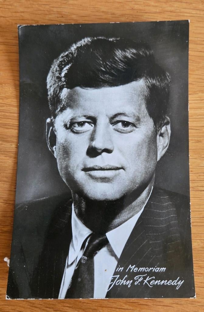 Ansichtkaart John F. Kennedy, Ophalen of Verzenden, 1960 tot 1980, Ongelopen, Utrecht