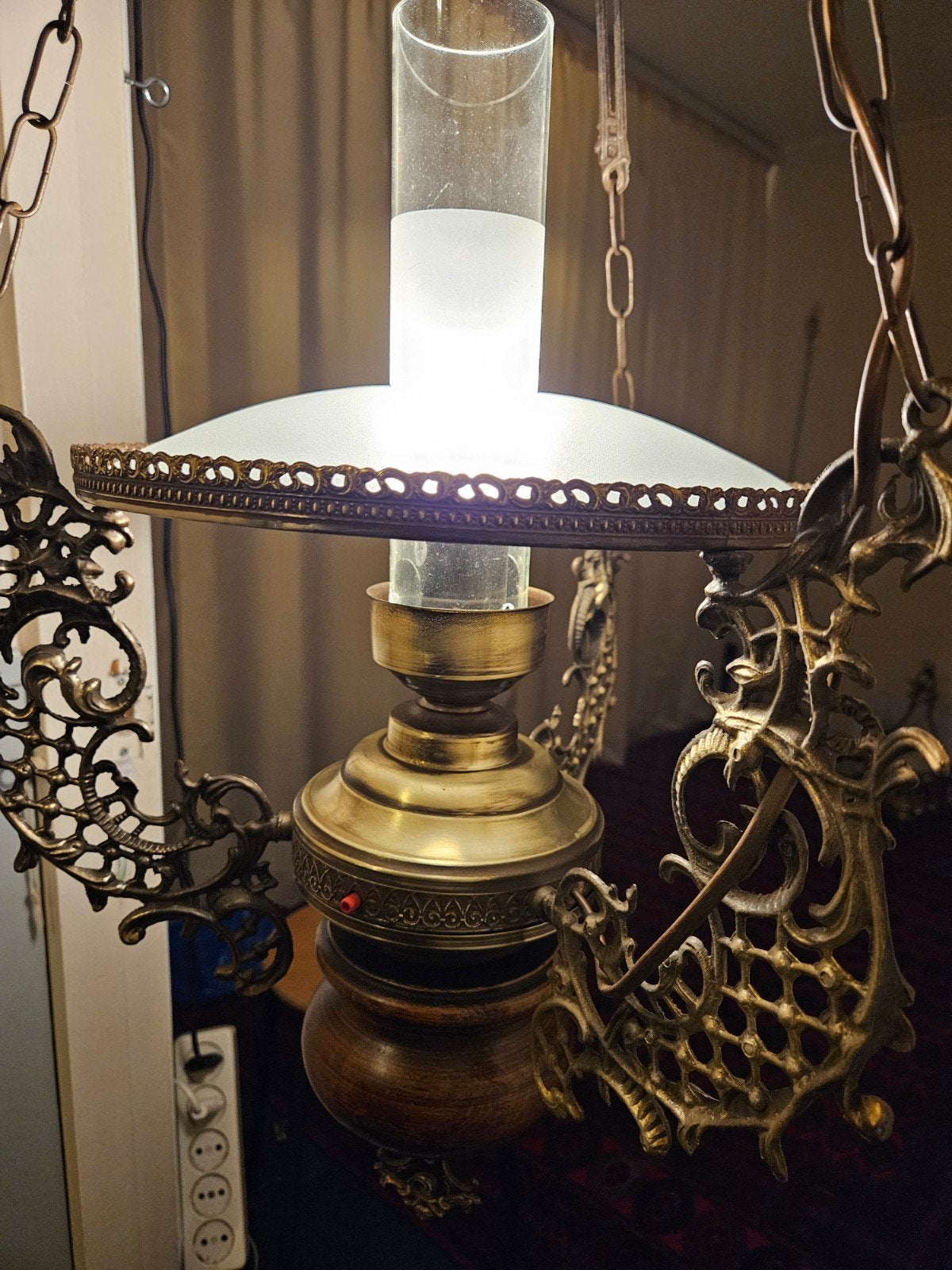 Echt mooi en antieke hanglamp brons en glas, Ophalen