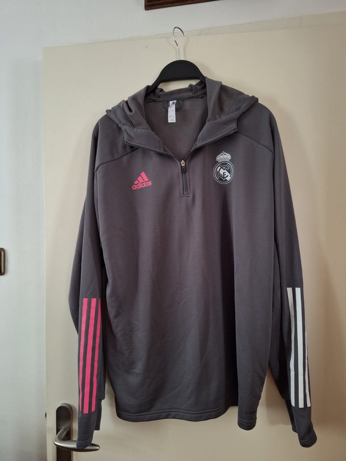 nieuw  sport shirt/ jack maat L Adidas, Maat 48/50 (M), Nieuw, Ophalen of Verzenden, Grijs