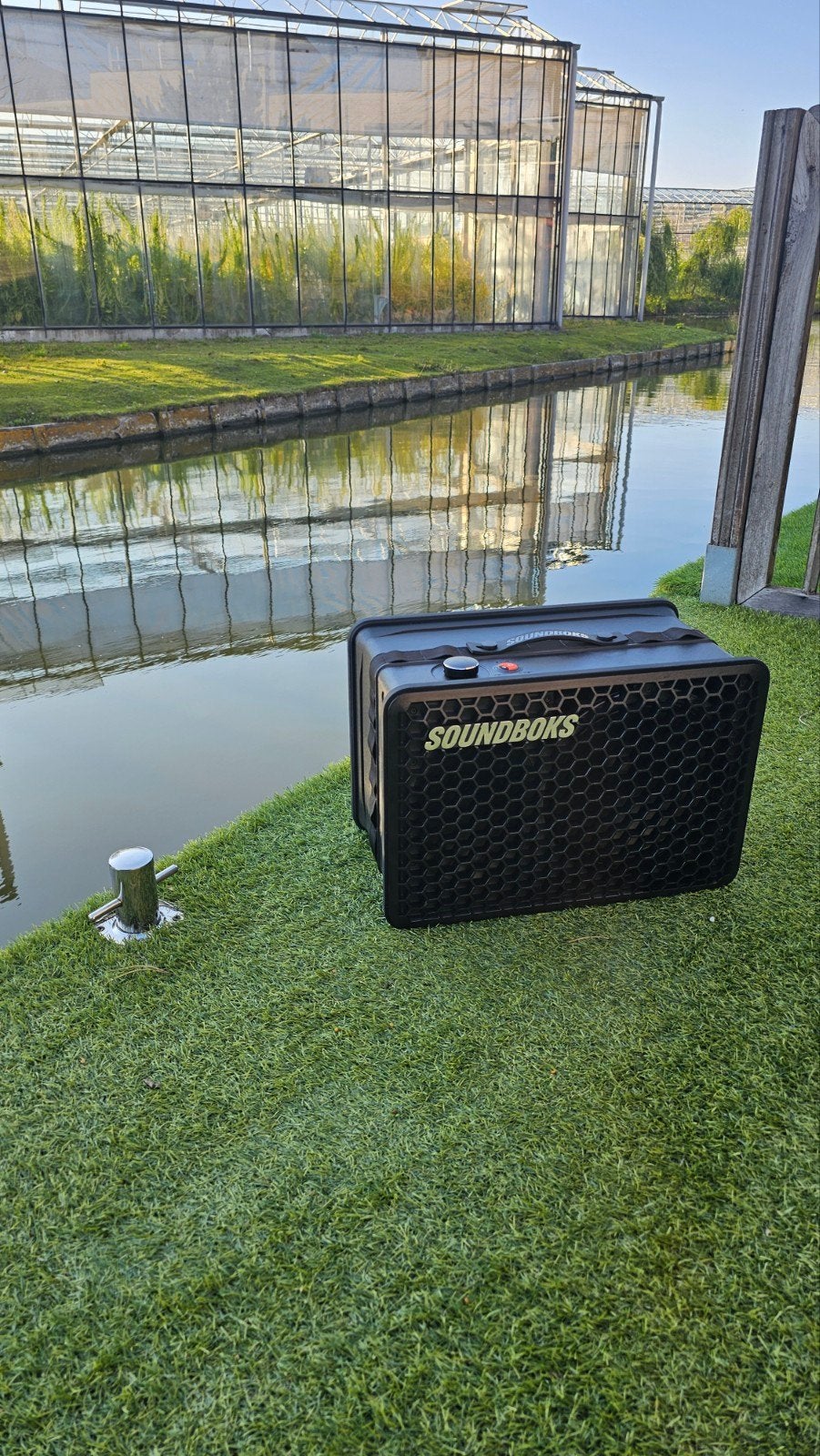 Soundboks go te huur, Ophalen, Zo goed als nieuw