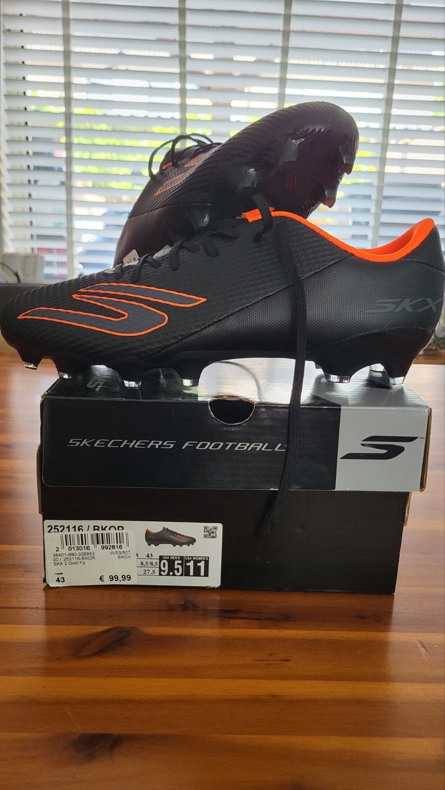 Nieuw skechers football schoenen maat 43 voor 40 €, Sport en Fitness, Ophalen of Verzenden, Nieuw