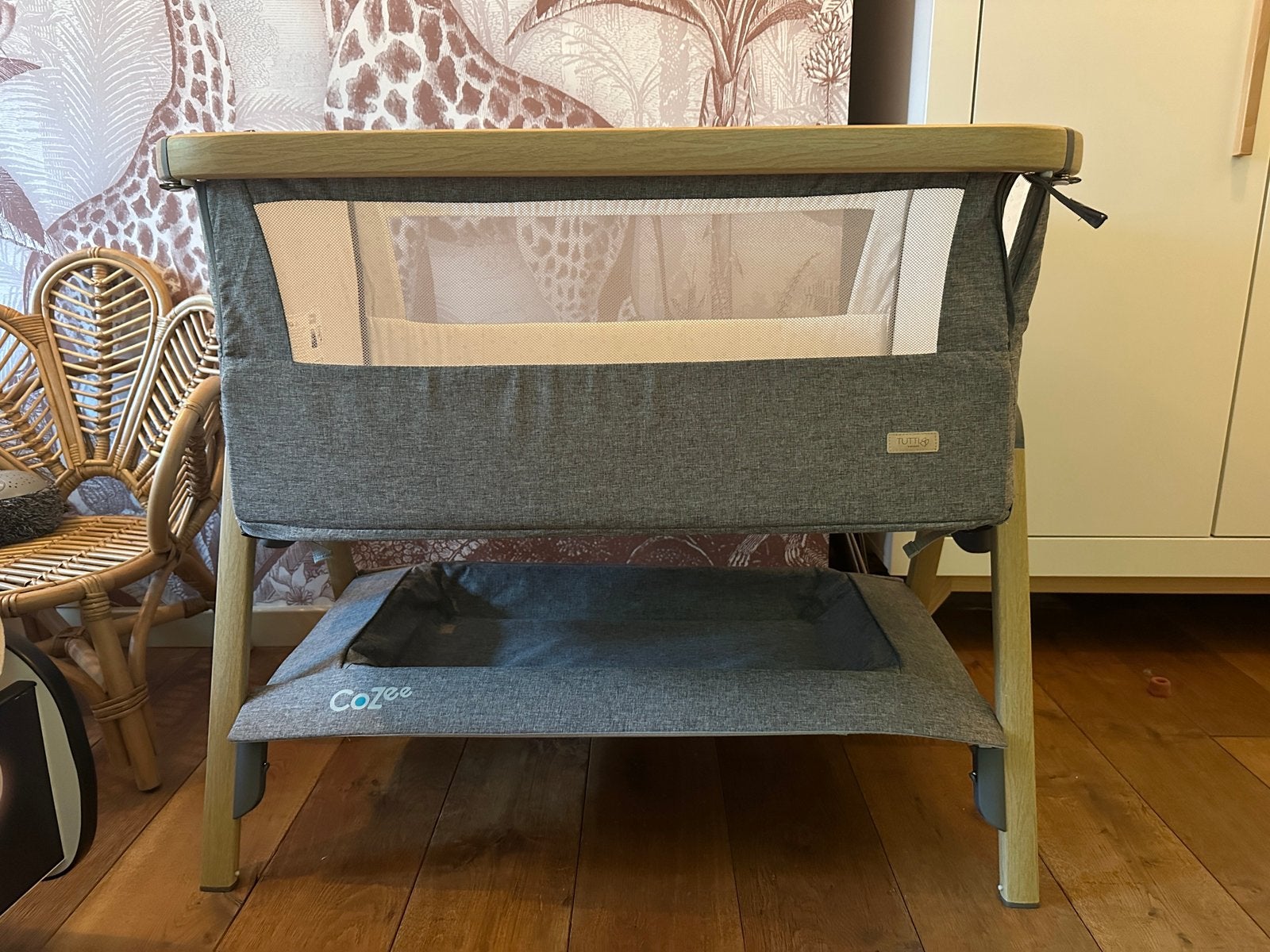 Tutti Bambini Cozee Bedside Co-Sleeper / Wiegje, Kinderen en Baby's, Babywiegjes en Ledikanten, Ophalen, Gebruikt, Wieg