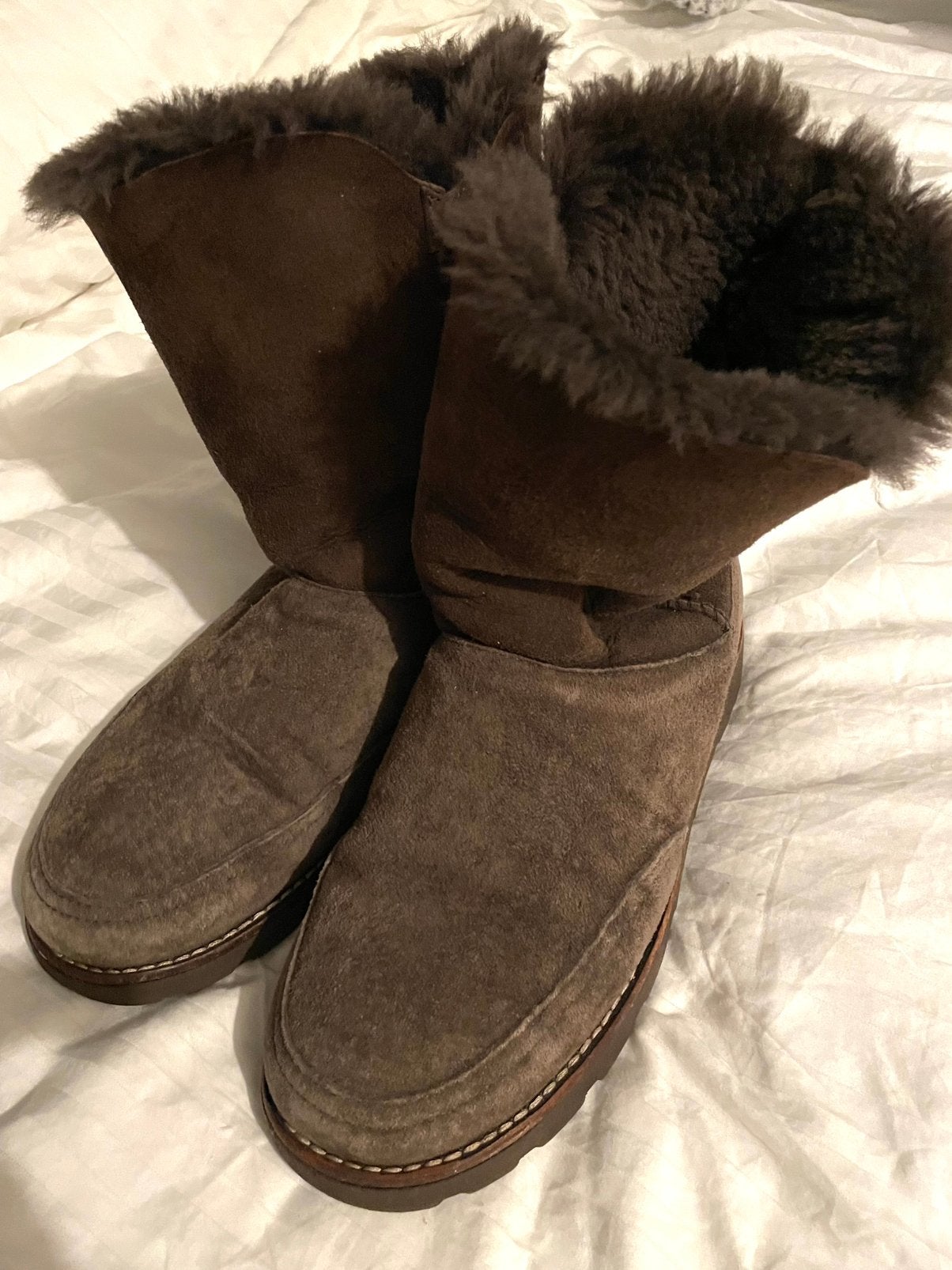 UGGs laarzen bruin zgan, Kleding | Dames, Schoenen, Ophalen, Bruin, Lage of Enkellaarzen, Zo goed als nieuw