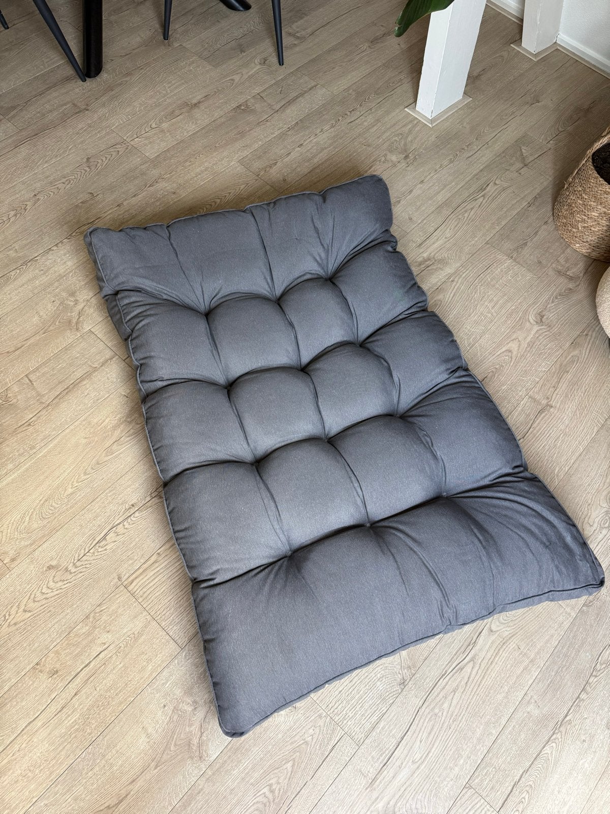 Palletkussen 120x80 cm - Zo goed als nieuw, Ophalen, Zo goed als nieuw, Grijs, Textiel