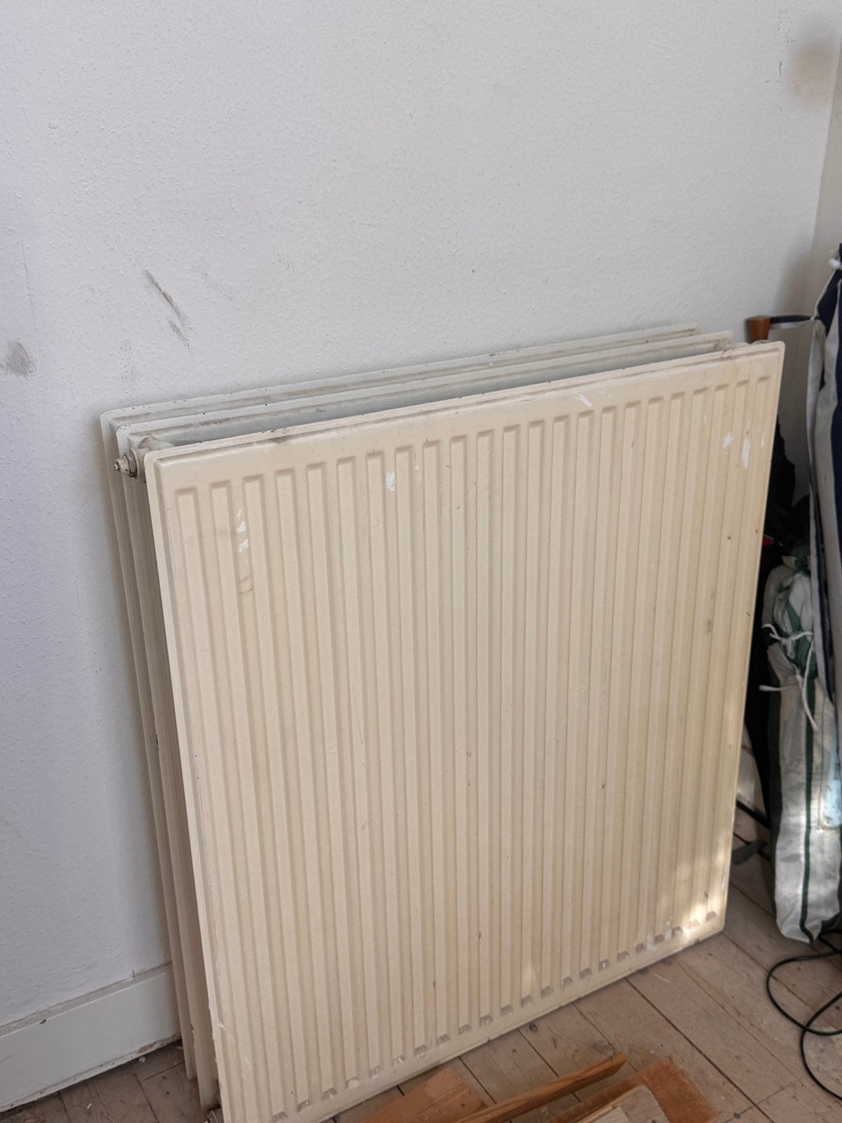 Gebruikte Radiator, Ophalen, Gebruikt, Radiator, 60 tot 150 cm