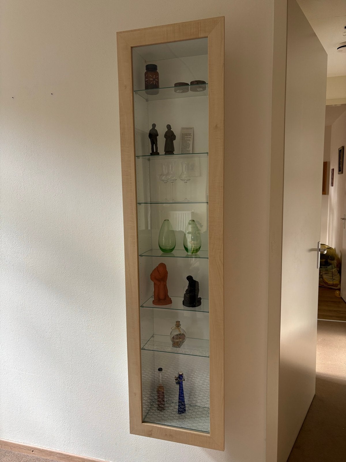 Hangende vitrinekast met glazen planken, Ophalen, Minder dan 50 cm, Gebruikt, 100 tot 150 cm