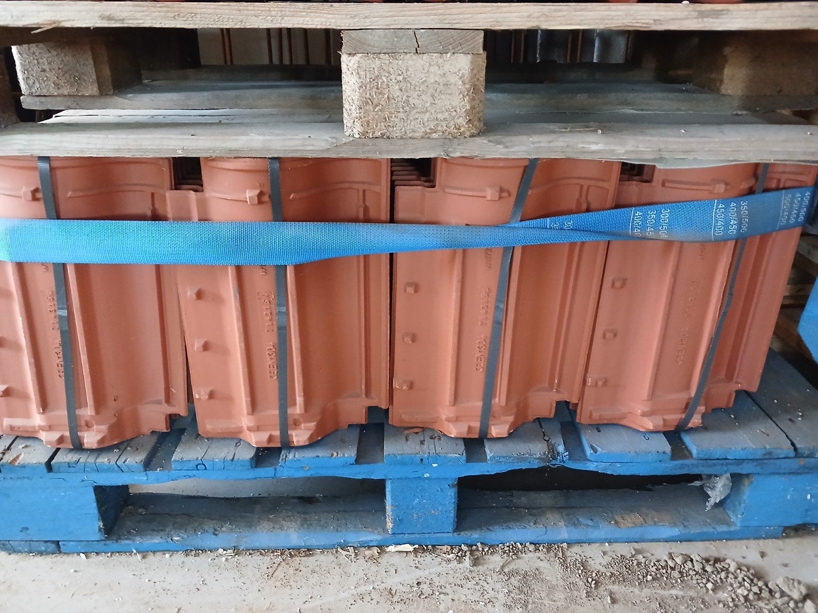 Dakpannen OVH rood Satinet, teab, Doe-het-zelf en Verbouw, Dakpannen en Dakbedekking, Steen of Klei, Ophalen of Verzenden, 15 m² of meer