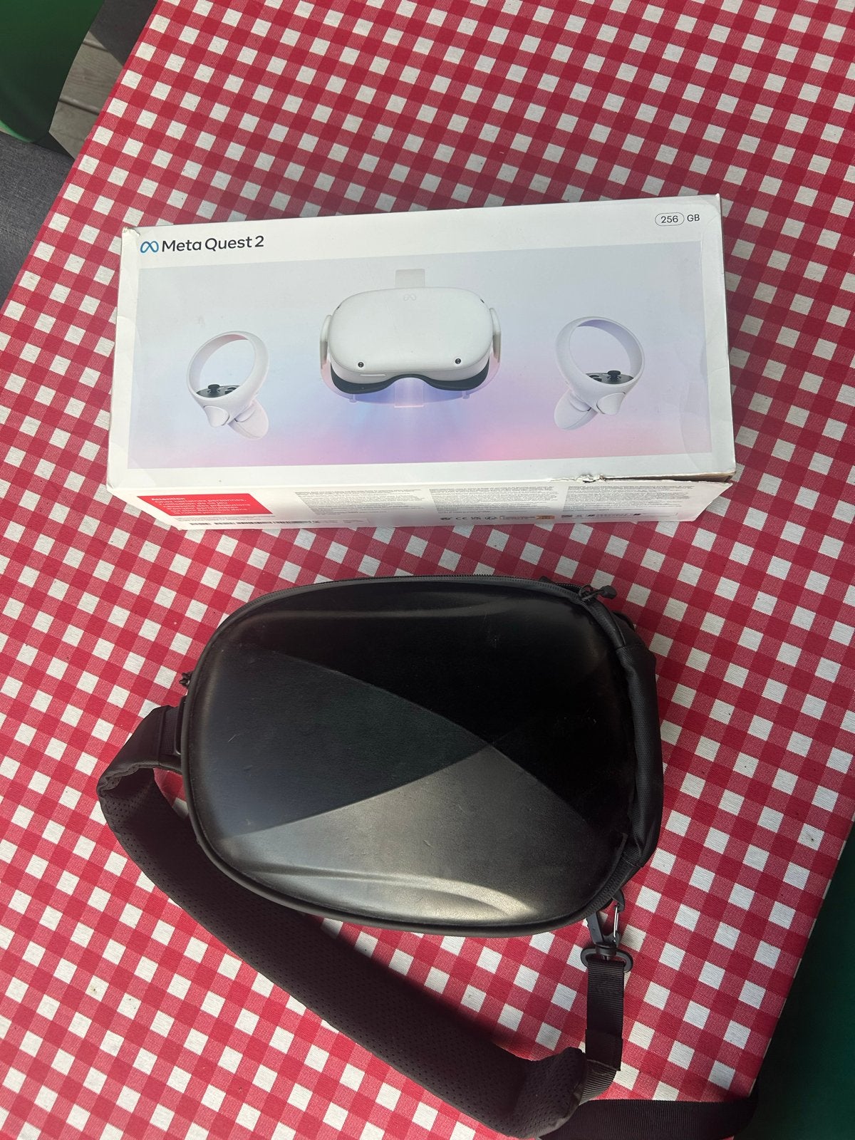 Meta Quest 2 256GB VRheadset met Tas+Controller accessories, Ophalen of Verzenden, Zo goed als nieuw, VR-bril, Overige platformen