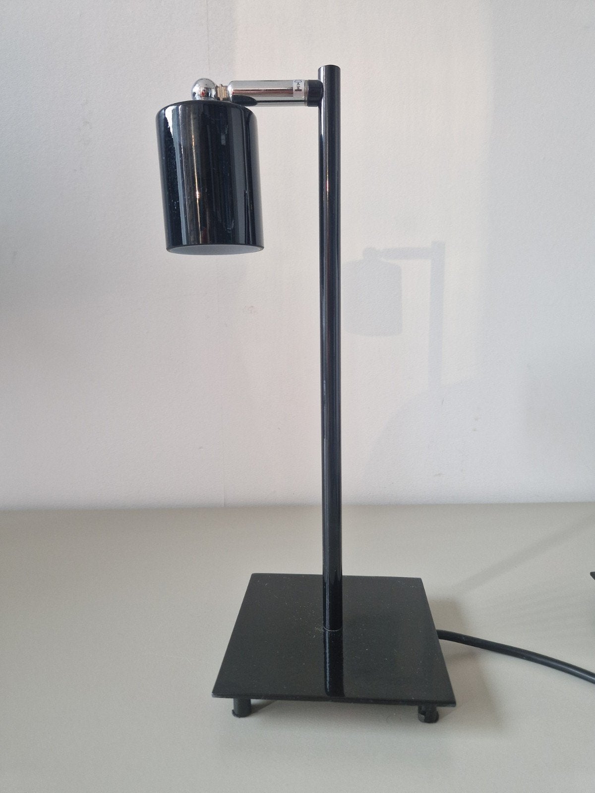 2x Jan des Bouvrie design tafellamp zwart met touchbediening, Huis en Inrichting, Bureaulamp, Ophalen of Verzenden, Zwart, Metaal