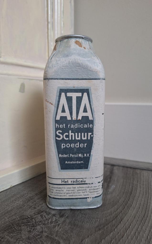 Oude Ata ( vim ) schuurpoeder ,19 cm hoog ., Ophalen, Gebruikt