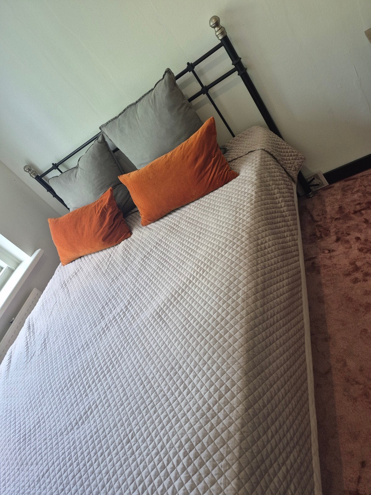 Tweepersoonsbed met metalen frame inclusief matras, Ophalen, Gebruikt, Klassiek, Industrieel, Zwart