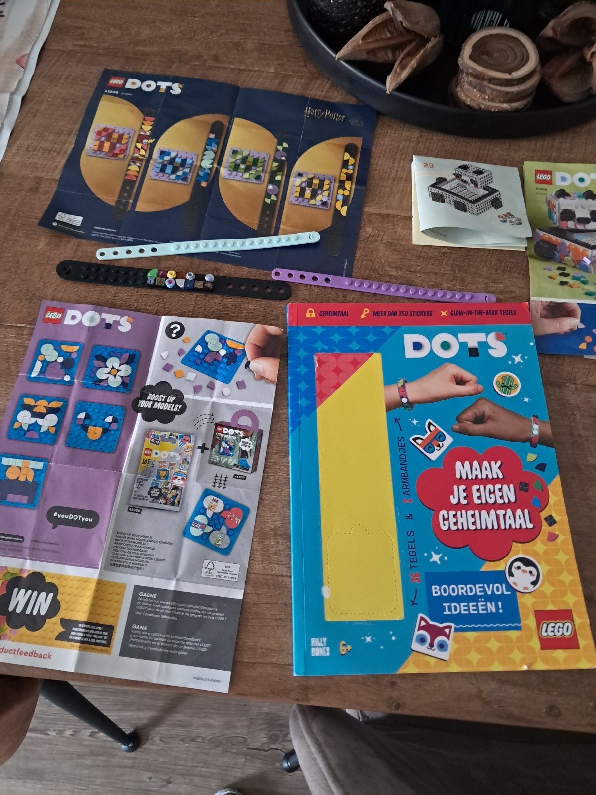 veel leuke lego dots, Ophalen, Zo goed als nieuw