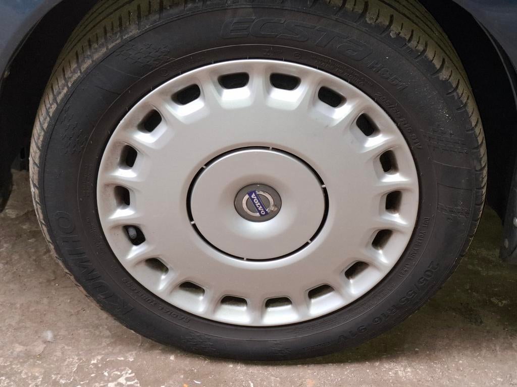 Volvo wieldoppen 16 inch, Ophalen of Verzenden