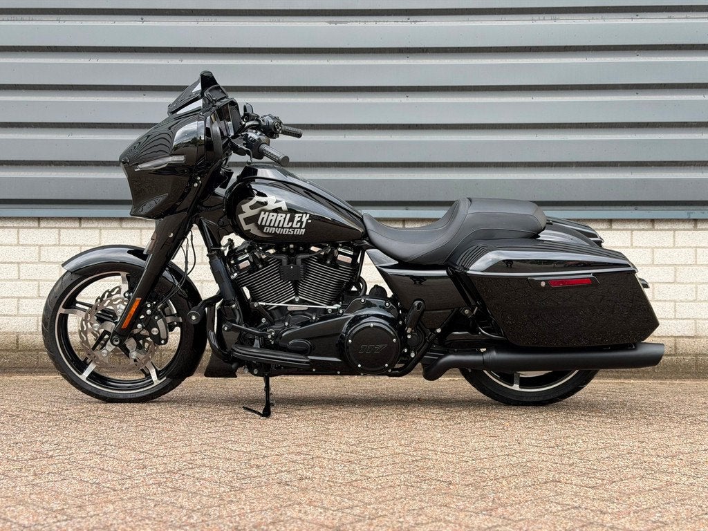 Harley Davidson FLHX Street Glide 117 M8 (BJ 2025) BTW MOTOR, Bedrijf, Meer dan 35 kW, Toermotor, 1923 cc