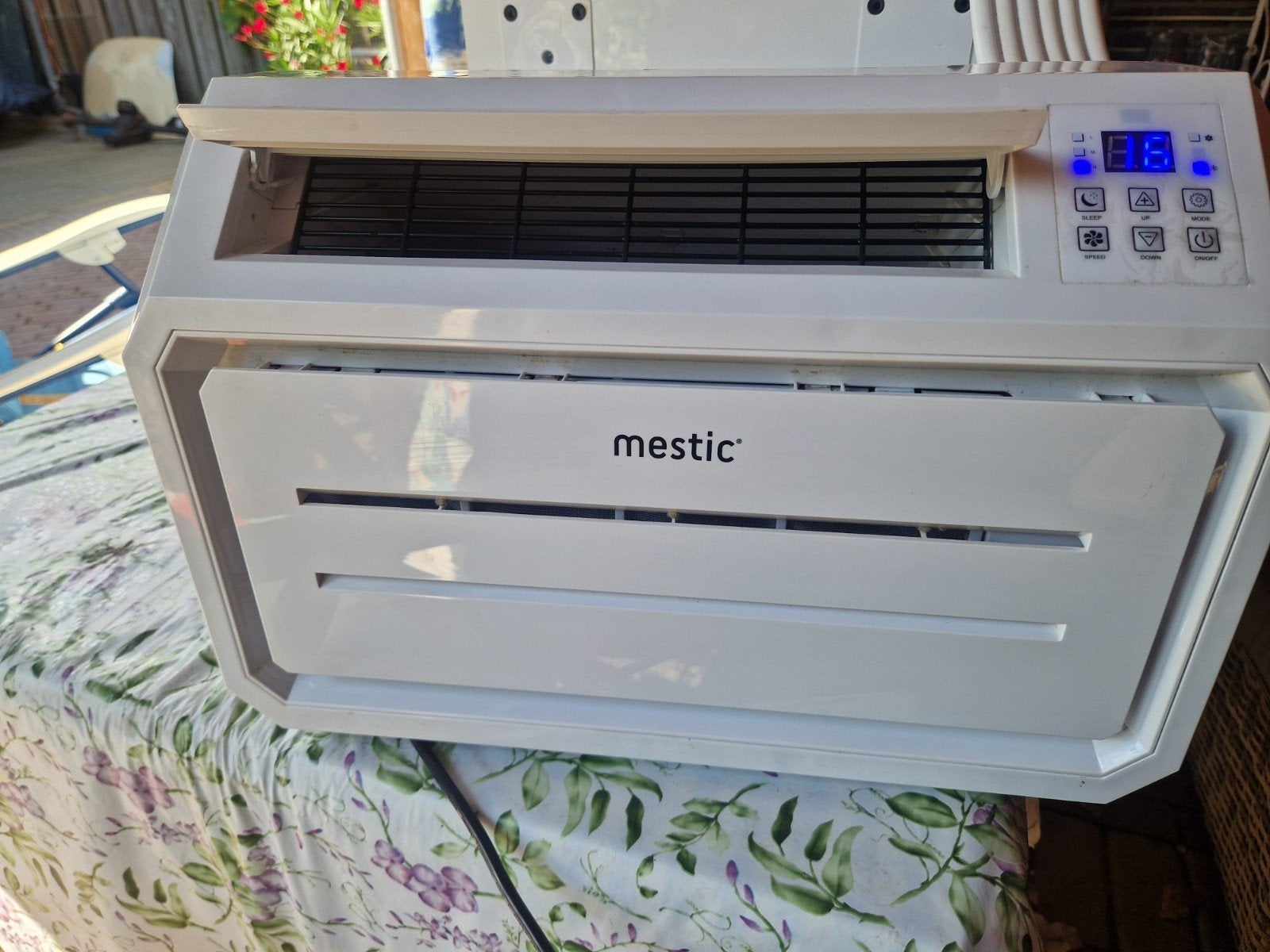 Mestic  caravan airco, Ophalen of Verzenden
