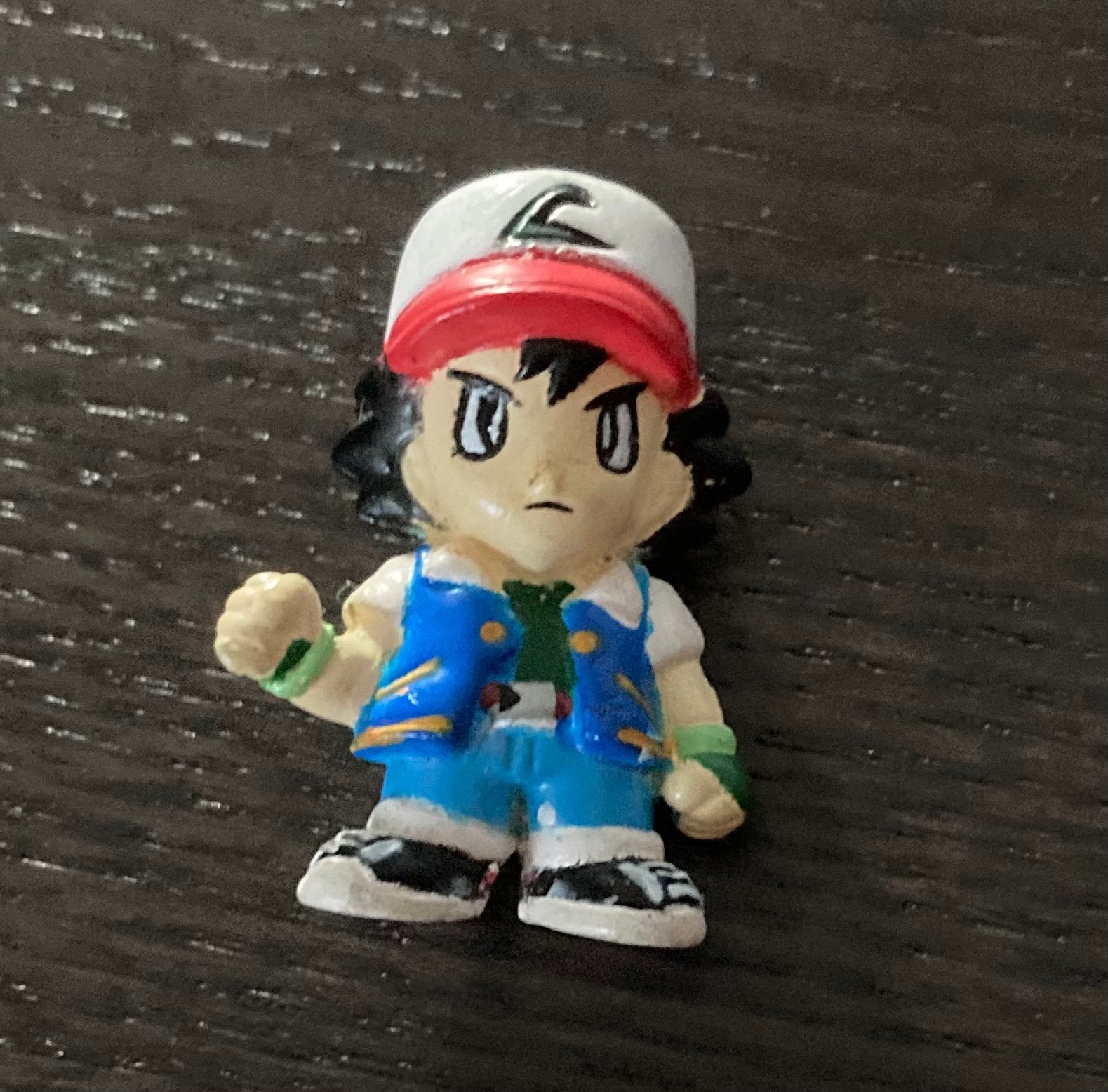 Vintage Pokemon Tomy Ketchum Ash mini figuur (2,5 cm), Ophalen of Verzenden, Zo goed als nieuw, Overige typen