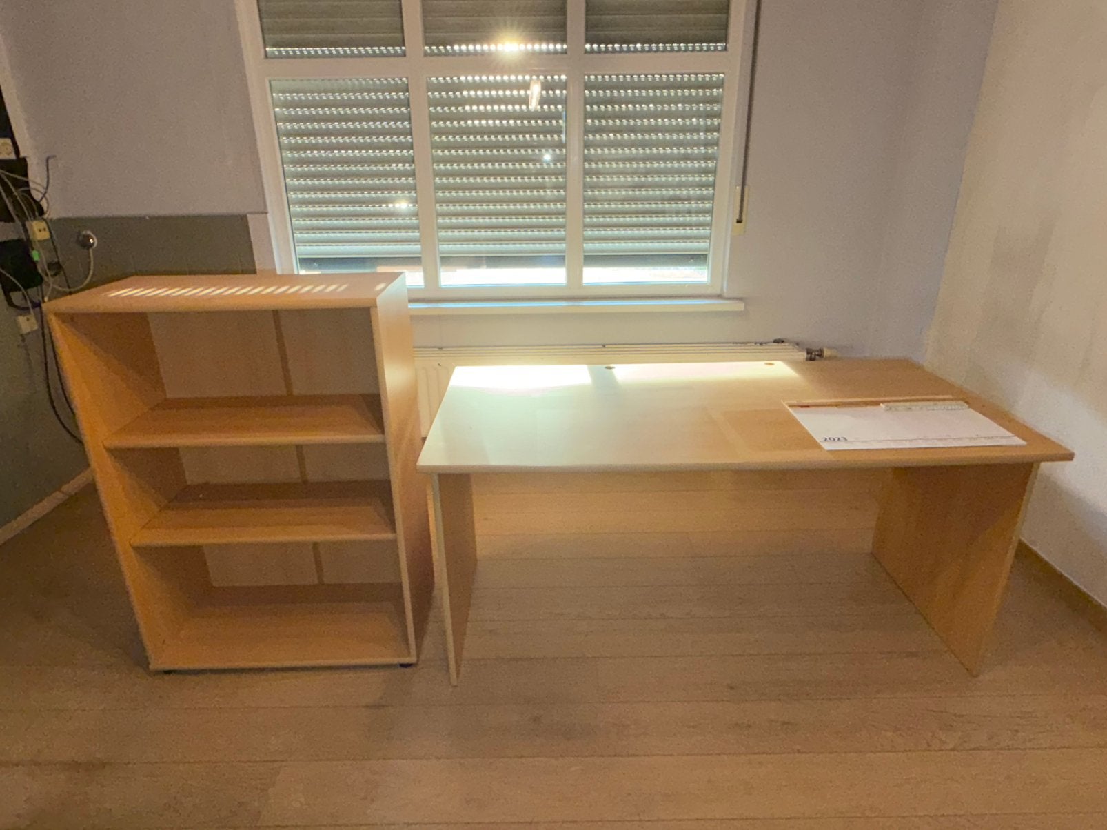 Bureau met bijkast, Ophalen, Gebruikt