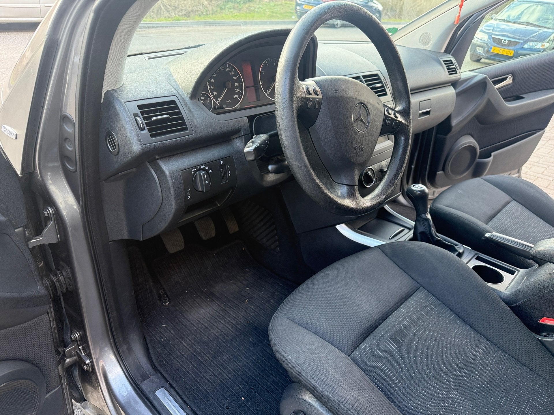 Mercedes-Benz A-klasse 160 BlueEFFICIENCY Business Class, Auto's, Voorwielaandrijving, Euro 5, Start-stop-systeem, 49 €/maand