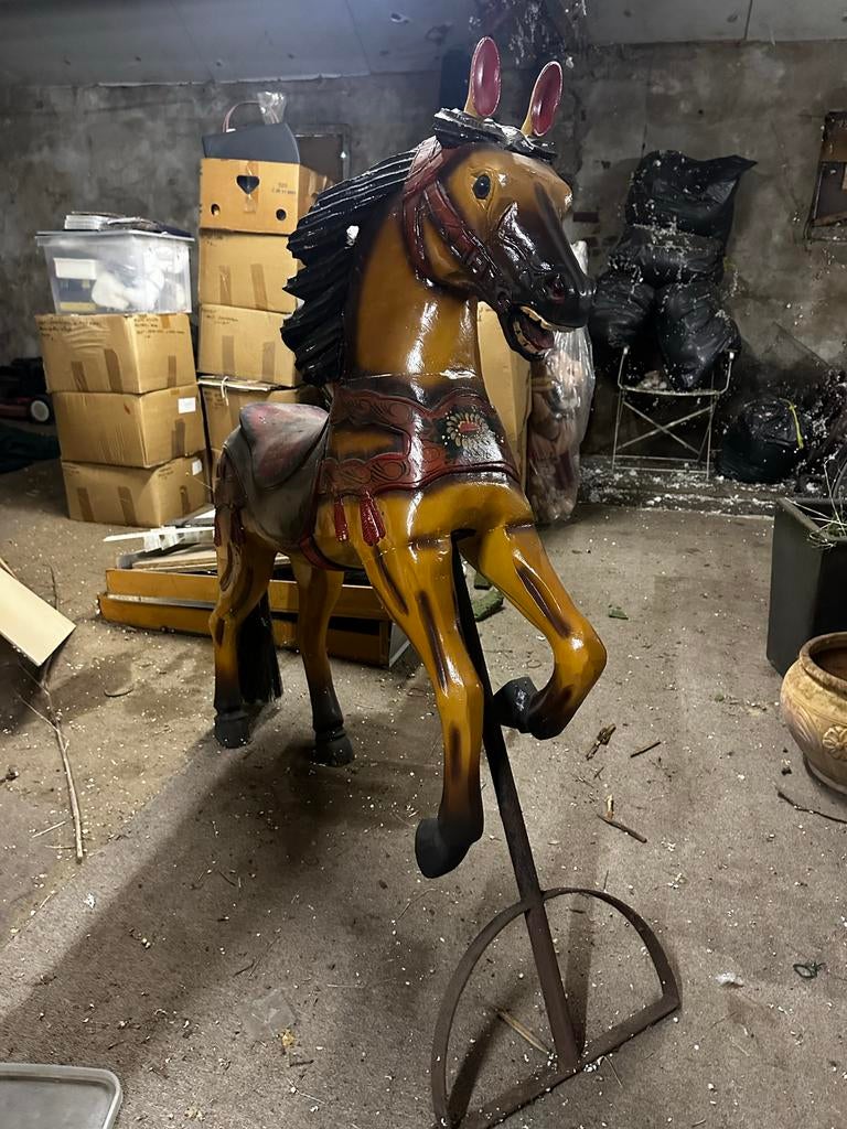 Origineel Antiek Houten Carrousel Paarden 3 maten, Ophalen