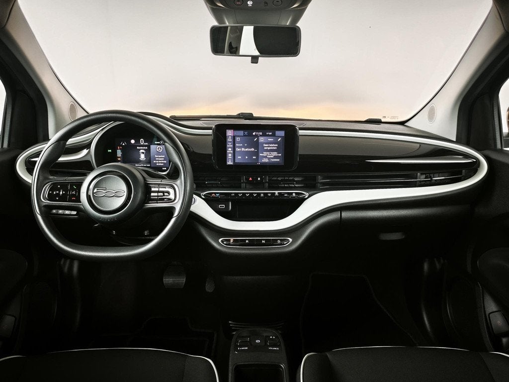 Fiat 500 Action 24 kWh | 94,9% SOH | LED | Airco | Apple Car, Auto's, Fiat, Stof, Gebruikt, 95 pk, Met garantie (alle)